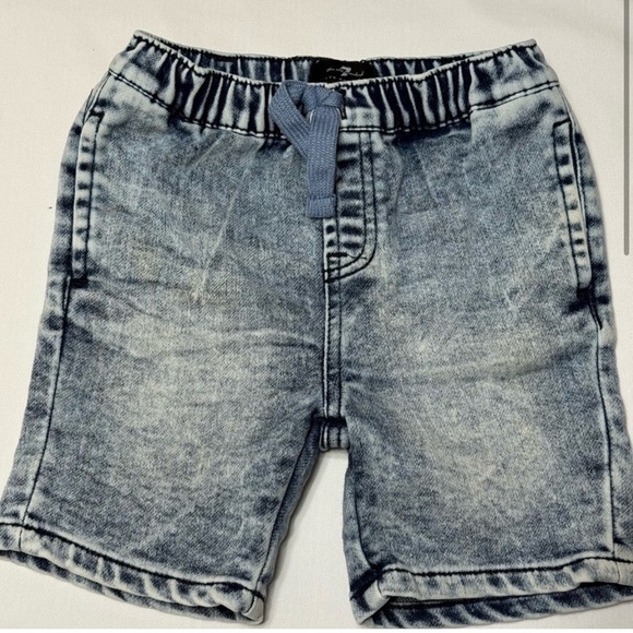 7 For All Mankind Light Blue Jean Shorts Elastic Waist Size 24 Months - Picture 1 of 4